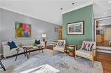 915 Botetourt Gdns - Photo 13