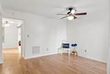 5924 Buckminister Ln - Photo 11