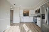 302 Fairfax Ter - Photo 14