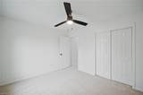 1032 Pebblewood Dr - Photo 18