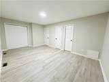 872 Westminster Ln - Photo 14