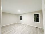 872 Westminster Ln - Photo 9