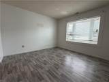 1936 Darnell Dr - Photo 3