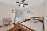 949 Vineyard Pl - Photo 25