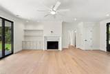 1121 Windsor Rd - Photo 15