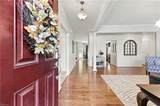 525 Hanbury Rd - Photo 3