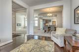 1013 Paragon Way - Photo 6
