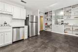 1005 Colonial Ave - Photo 4