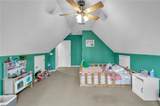 821 Shipton Ct - Photo 19