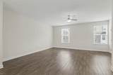 1013 Port Side Way - Photo 3