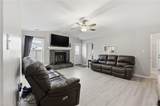 1504 Chickadee Ct - Photo 12