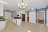 1072 Downshire Chse - Photo 12