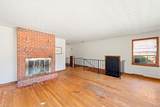 10401 Carriage Rd - Photo 11