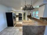 1341 Devonshire Ct - Photo 4