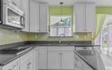 941 Storm Lake Dr - Photo 15