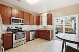 943 Vineyard Pl - Photo 18