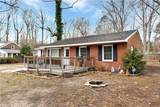 104 Schenck Dr - Photo 2