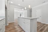 931 Lena St - Photo 6