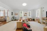 1304 Watersedge Dr - Photo 4