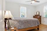 131 Elwood Ave - Photo 16
