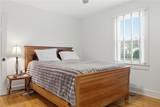 131 Elwood Ave - Photo 17