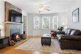 131 Elwood Ave - Photo 4