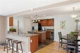 131 Elwood Ave - Photo 9