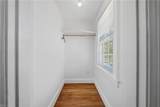 301 Douglas Ave - Photo 15