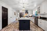 621 Hollygate Ln - Photo 13