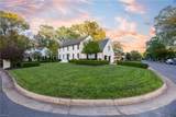 621 Hollygate Ln - Photo 5