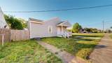 910 22nd St - Photo 45