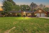 4729 Little John Rd - Photo 3