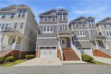 9518 3rd Bay St - Photo 1