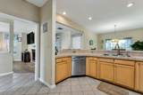 2400 Courtyard Ln - Photo 14