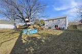945 Redwood Cir - Photo 15