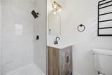 1120 Clarence St - Photo 17