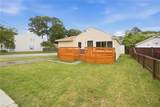 1120 Clarence St - Photo 5