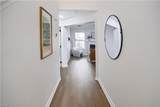 900 Sheffield St - Photo 2