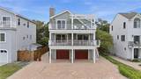713 Vanderbilt Ave - Photo 1
