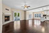 544 River St - Photo 16