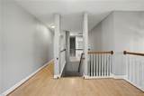 820 Amberline Dr - Photo 18
