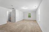 835 Burton St - Photo 24