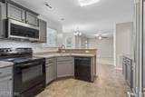 835 Burton St - Photo 5