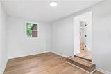 2420 Charleston Ave - Photo 19
