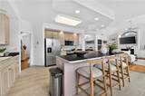 2310 Maple St - Photo 5