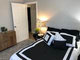 732 30th St - Photo 10