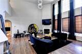 821 Edinburgh Ct - Photo 17