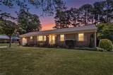 3305 Hemlock Dr - Photo 1