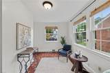 407 Sussex Dr - Photo 12