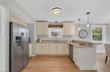 407 Sussex Dr - Photo 8